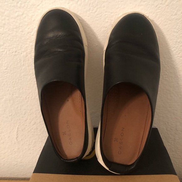 Black slip on sneakers - Picture 2 of 2